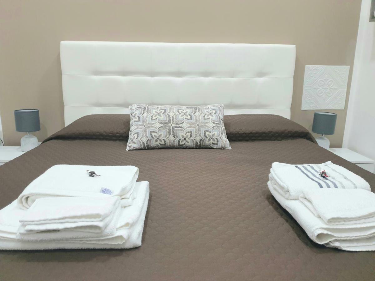 Onlyhouse Apartment เชโกลา ภายนอก รูปภาพ