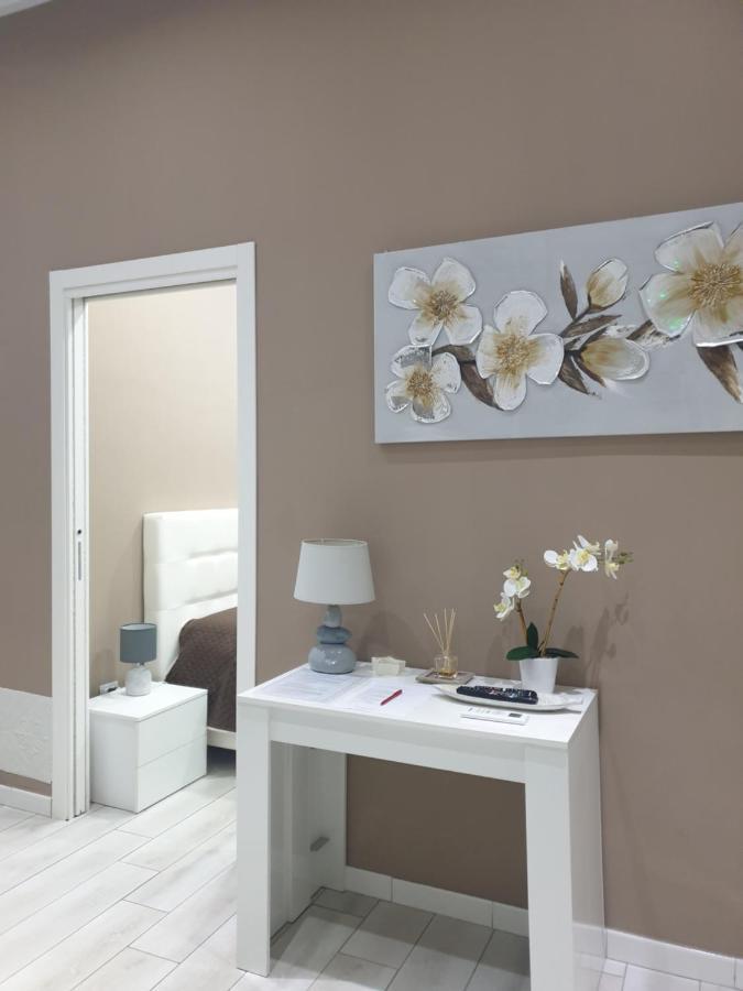 Onlyhouse Apartment เชโกลา ภายนอก รูปภาพ